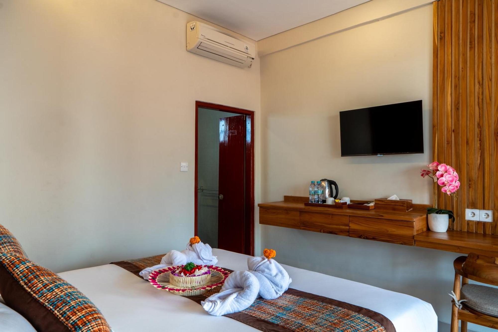 Meranggi Home Stay Ubud  Luaran gambar
