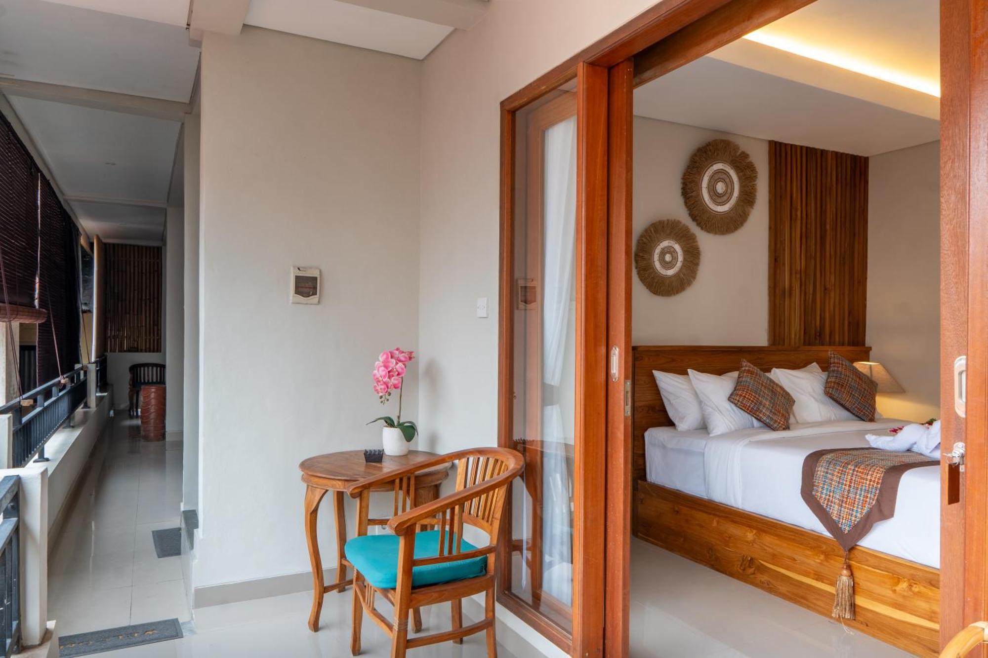 Meranggi Home Stay Ubud  Luaran gambar