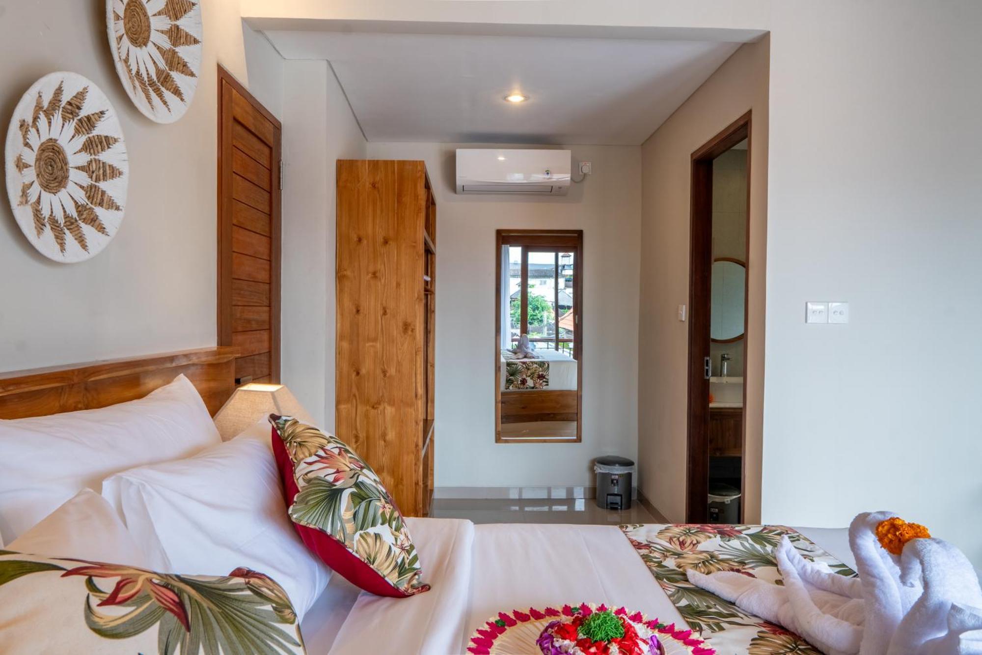 Meranggi Home Stay Ubud  Luaran gambar